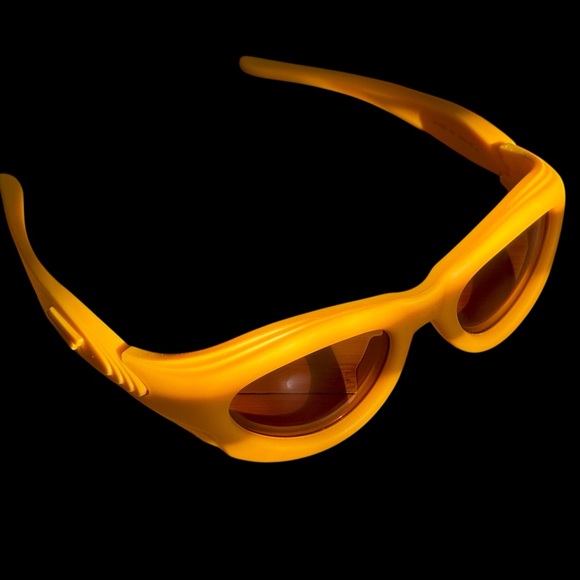 🕶✨ Bottega Veneta BV1162S Round Oval-Frame Injection SunglassesOrange ✨🕶